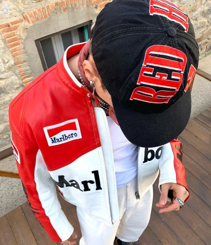 Marlboro racingfully embroidered jacket in red& white.